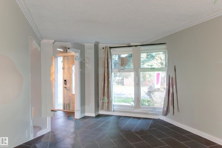 Property Photo: 18115 76 Avenue NW AB T5T 2E9