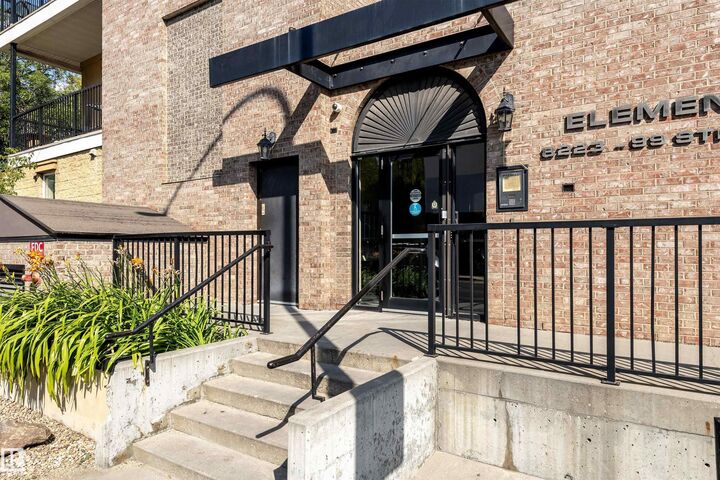 Property Photo: 8223 99 Street NW 403 AB T6E 3T1