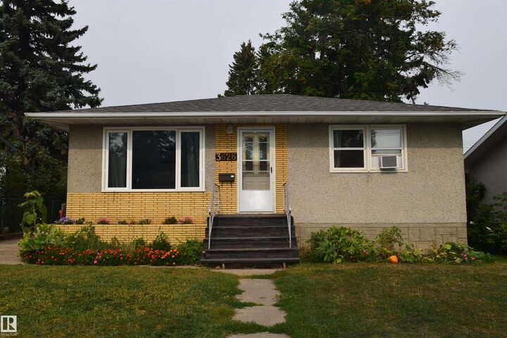 3626 106 Avenue NW  Edmonton AB T5W 0C5 photo