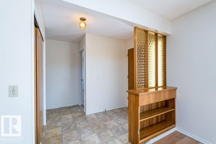 Property Photo: 9508 147 Avenue NW AB T5E 2K6