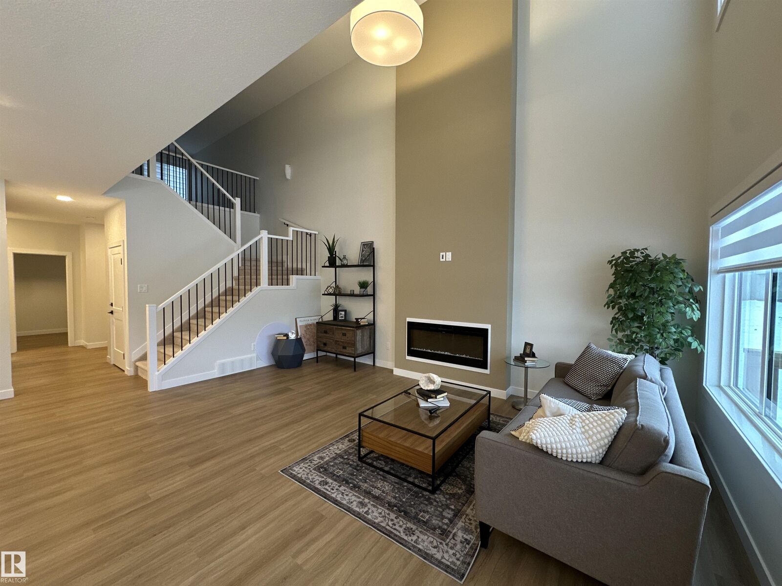 Property Photo:  187 Caledon Crescent  AB T7X 4E3 