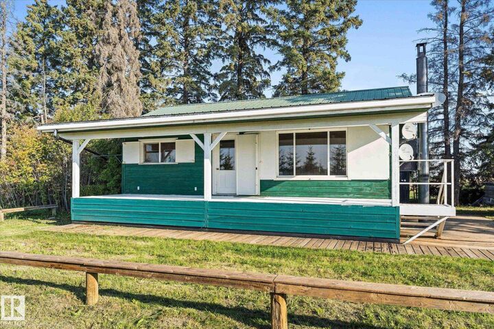 Property Photo: 48437 Rge Road 34 AB T0C 2T0