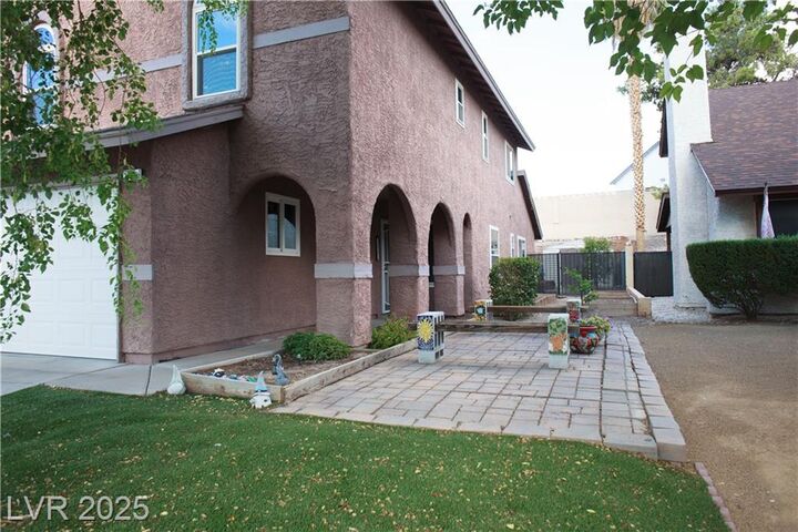 Property Photo: 171 Spinnaker Drive NV 89015