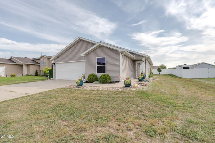Property Photo: 2965 Finley Street ND 58504