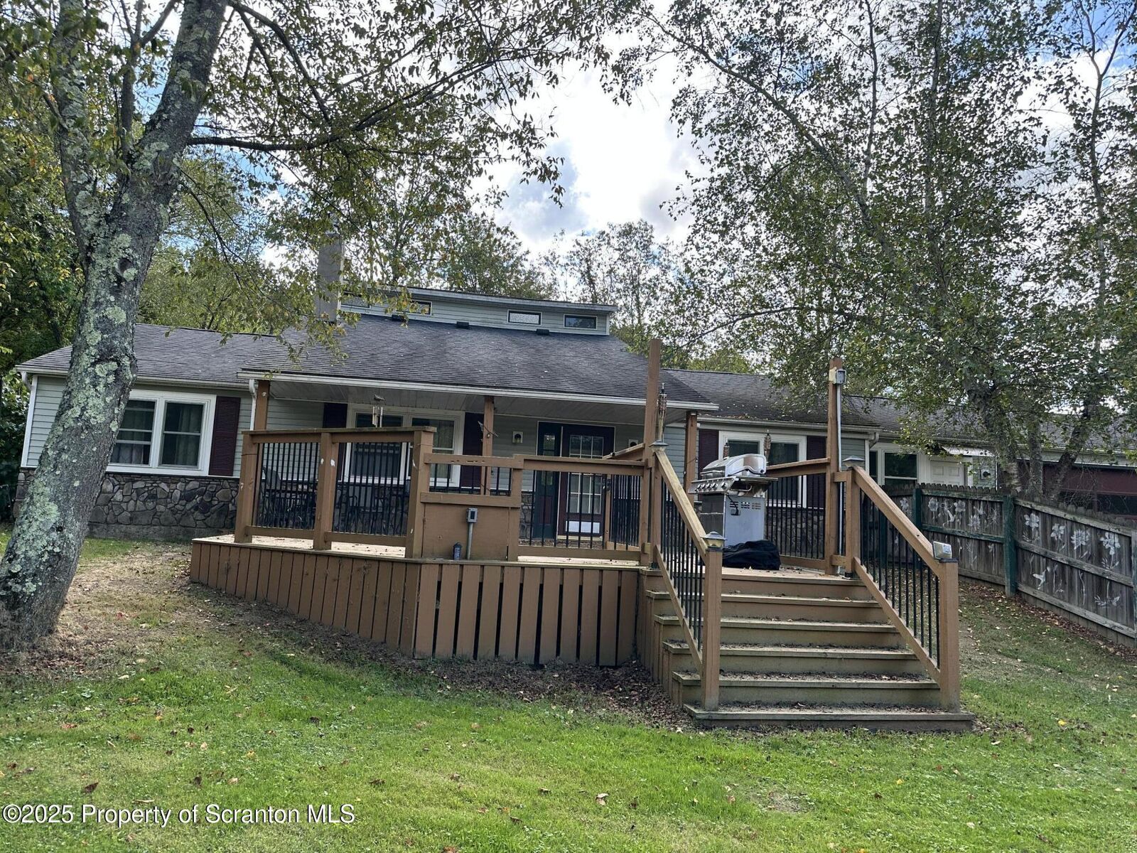 Property Photo: 162 Highland Road PA 18414