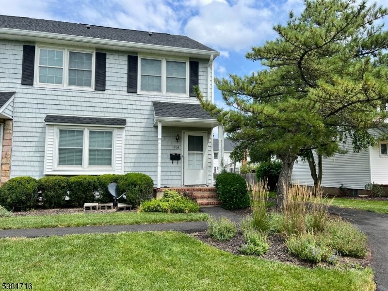 Property Photo: 1506 William And Mary Cmn NJ 08844