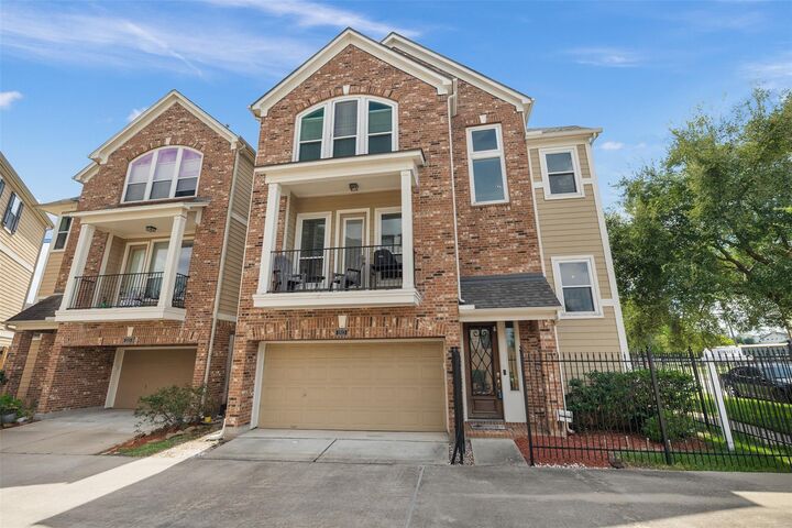 Property Photo: 1513 Nagle Street TX 77003