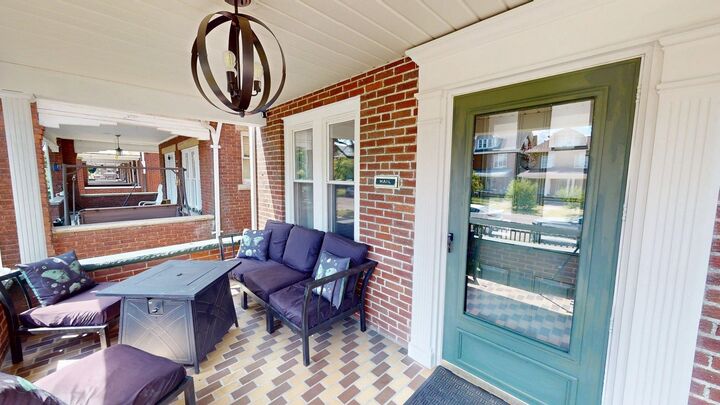 Property Photo: 1122 10th Avenue WV 25701