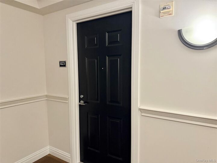 Property Photo:  300 Mamaroneck Avenue 823  NY 10605 