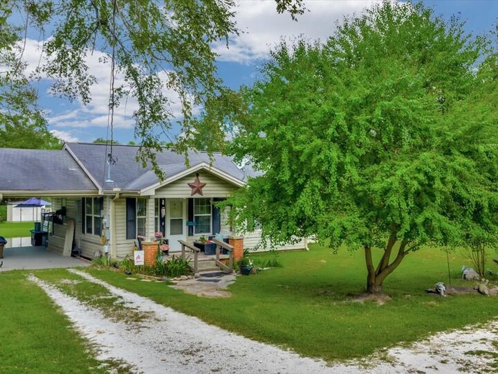 Property Photo:  635 Oscar Berry Road  TX 75904 