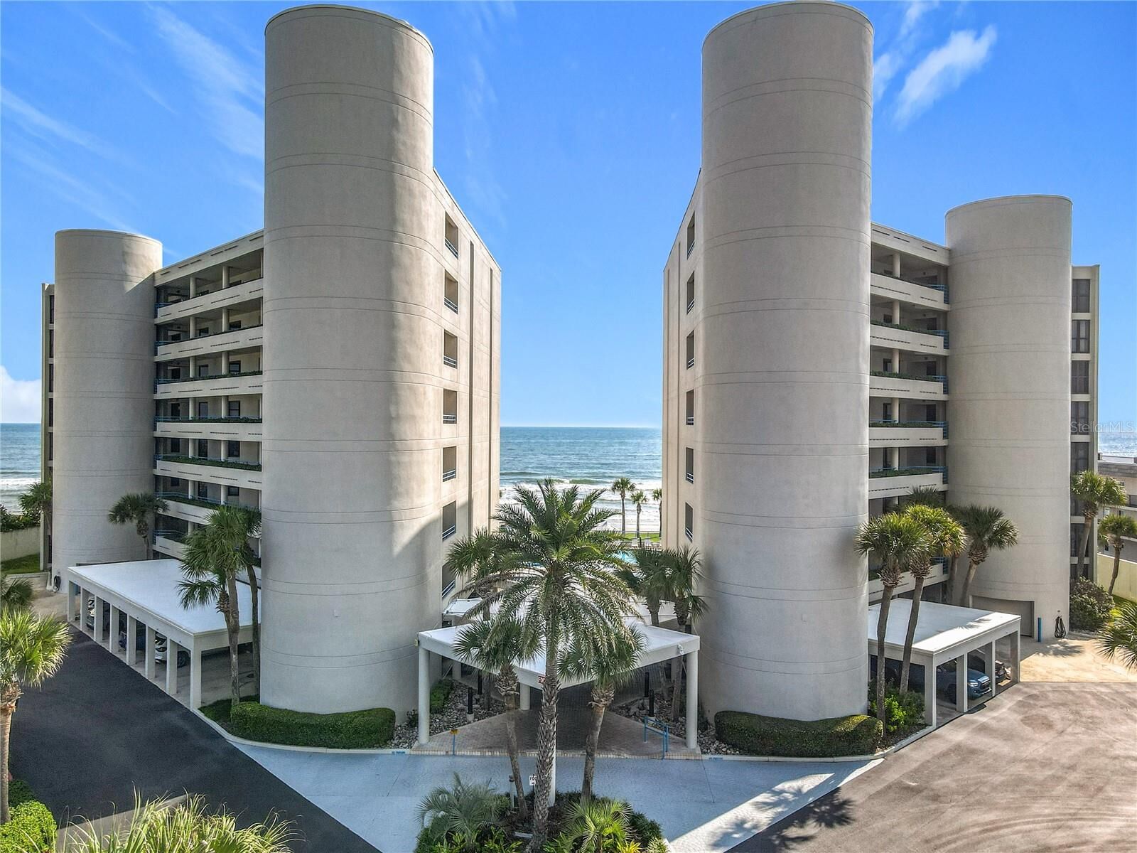 Property Photo: 4493 S Atlantic Avenue 3040 FL 32169