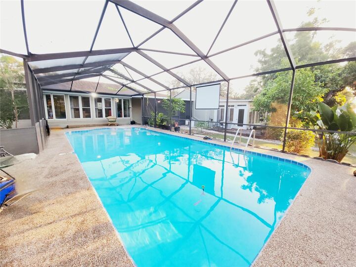 Property Photo:  1466 Jacaranda Circle S  FL 33755 