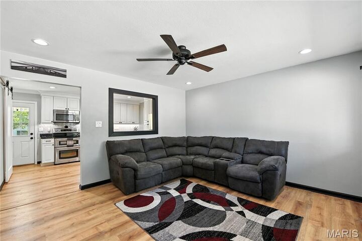 Property Photo: 858 Weedel Drive MO 63010