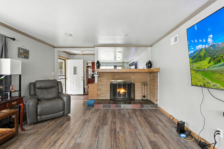 Property Photo: 5641 W Melvina St WI 53216