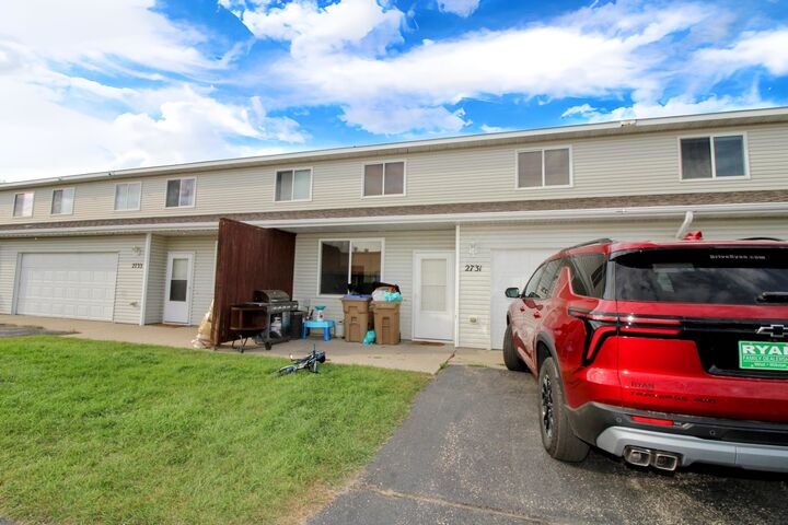Property Photo:  2731 N Broadway  ND 58703 