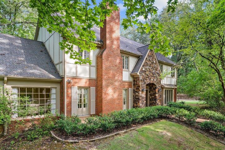 Property Photo:  2330 Dogwood Meadows Cv  TN 38139 