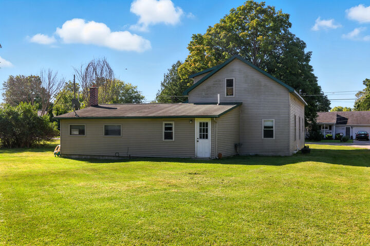 Property Photo:  11552 W Van Buren Road  MI 48830 