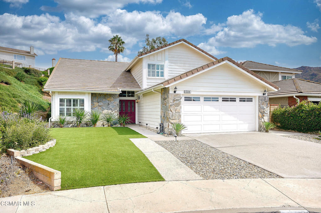 Property Photo:  5506 Evita Court  CA 91301