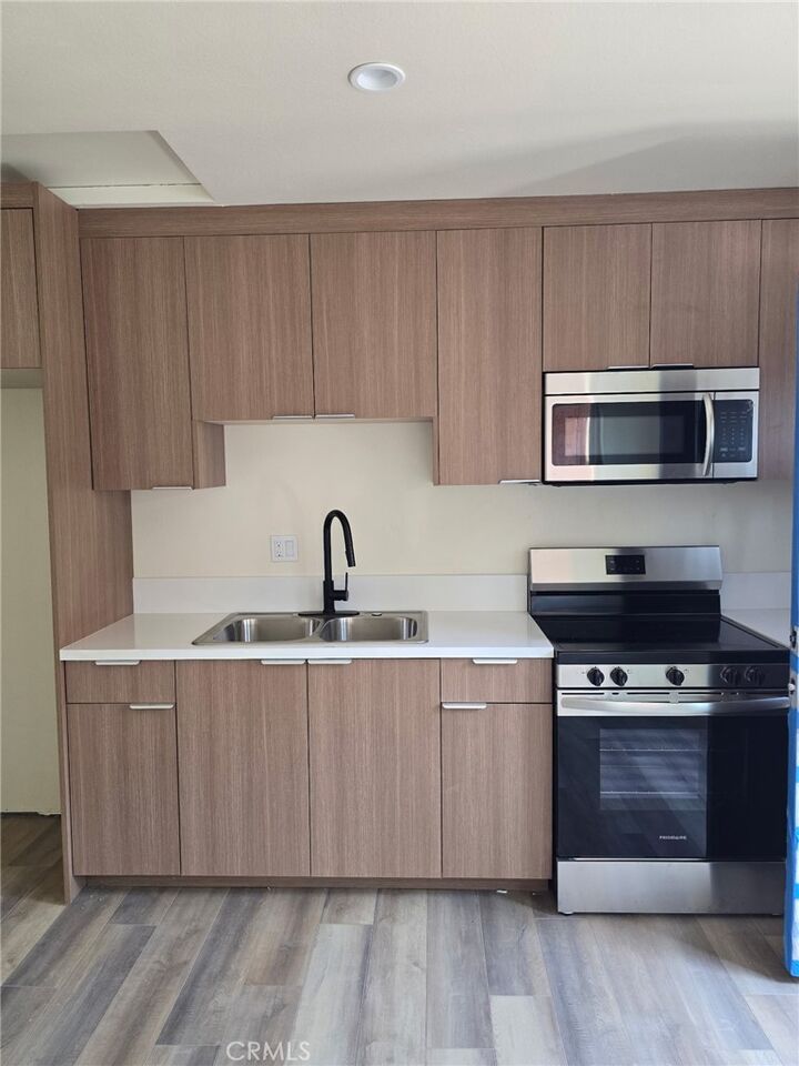 Property Photo: 2208 Terrace Heights CA 90023