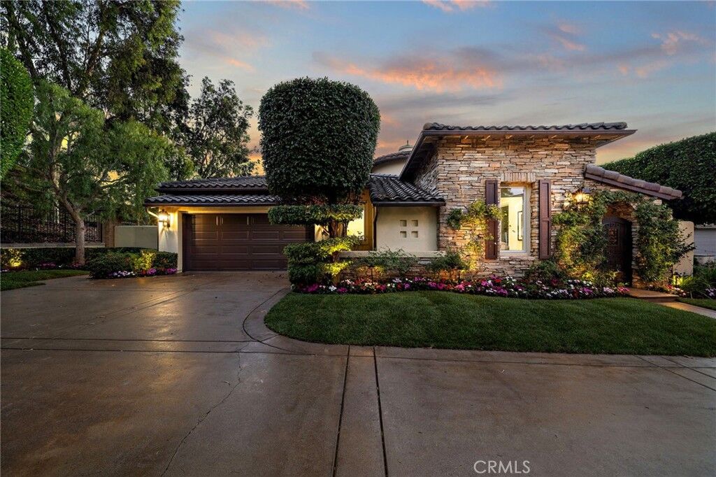 Property Photo: 40 Vernon CA 92657