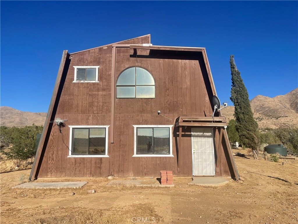 Property Photo: 19765 Rox Road CA 92308