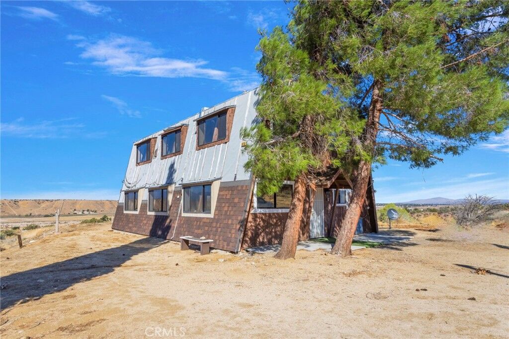 Property Photo: 19765 Rox Road CA 92308