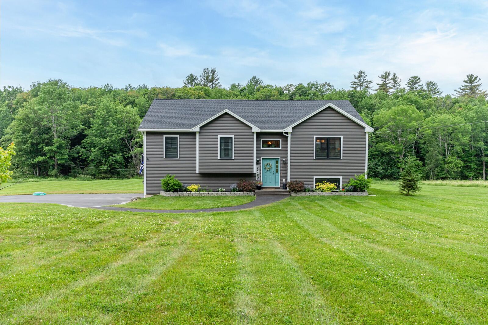 Property Photo:  101 Oak Hill Road Road  ME 04474 