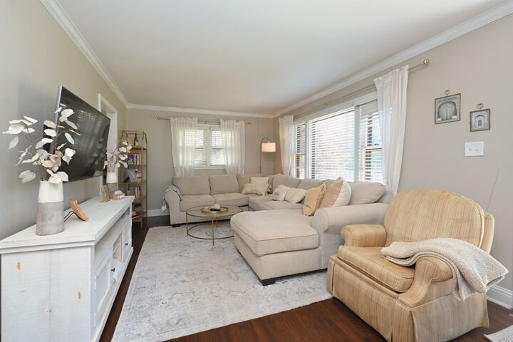 Property Photo:  2926 Lakeland Dr  TN 37214 