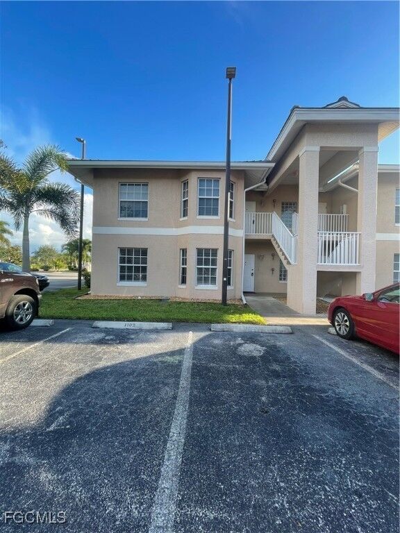 Property Photo:  8546 Bernwood Cove Loop 1101  FL 33966 