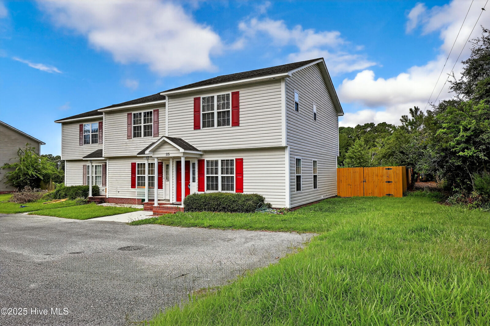 Property Photo:  115 Tillett Lane  NC 28460 