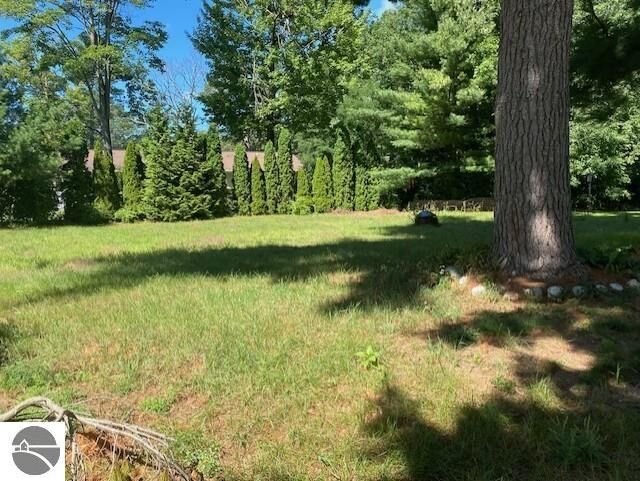Property Photo:  1008 Grant Street  MI 49686 