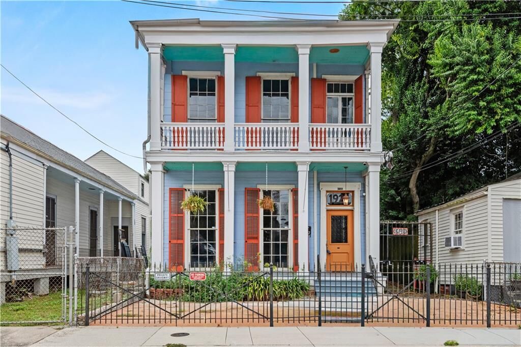 Property Photo: 1920 22 Constance Street LA 70130