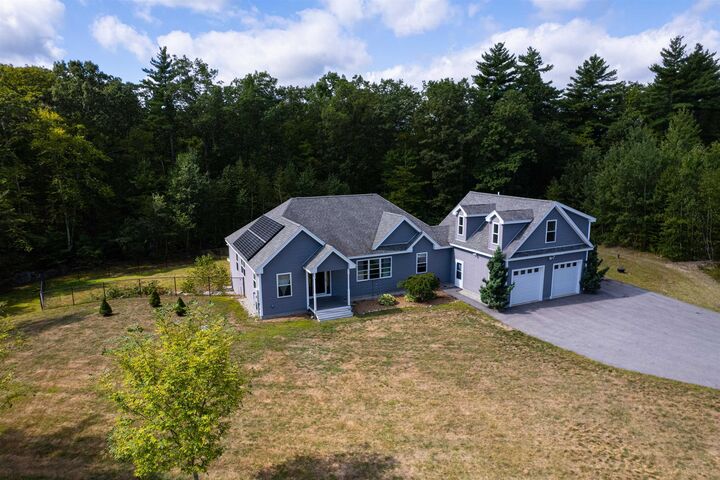 Property Photo:  53 Tanglewood Drive  NH 03032 