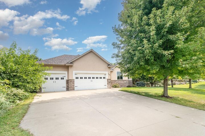 Property Photo:  605 Heritage Trail NE  MN 56071