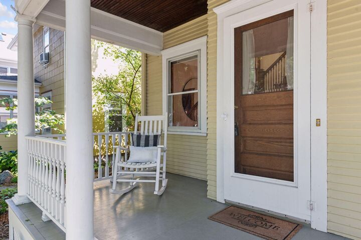 Property Photo: 3313 Harriet Avenue MN 55408