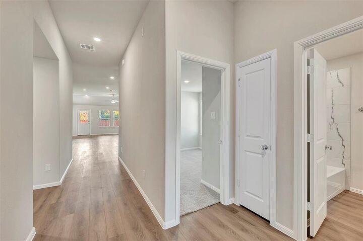 Property Photo: 437 Forsyth Drive TX 75407