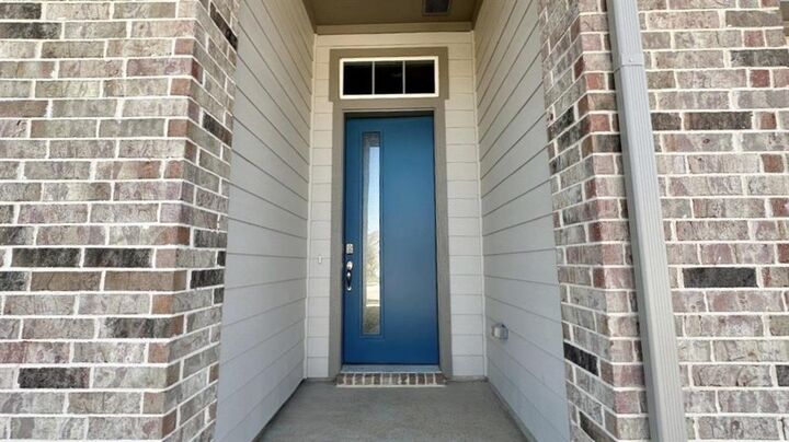 Property Photo:  2609 McCormick Street  TX 76205