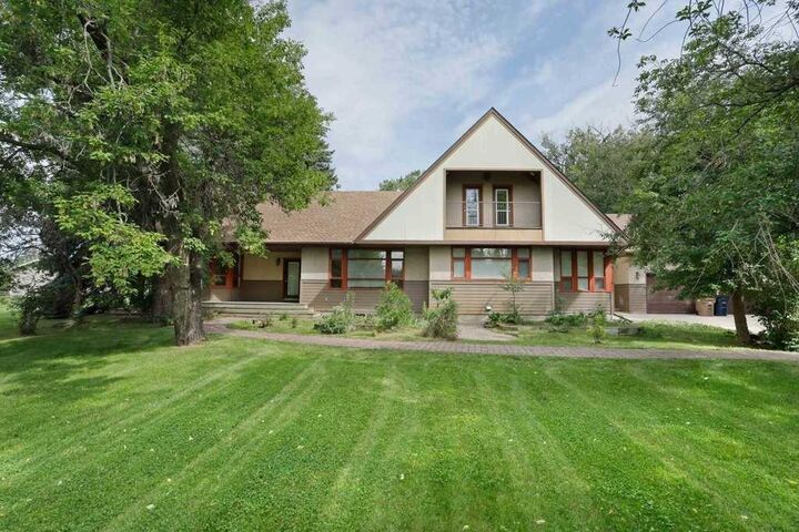 1024 Cassils Road W  Brooks AB T1R 0E2 photo