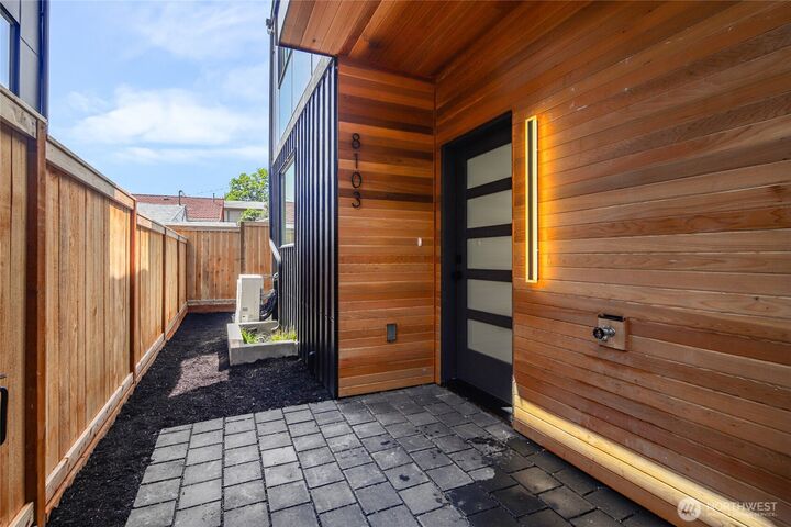 Property Photo: 1807 SW Elmgrove Street WA 98106