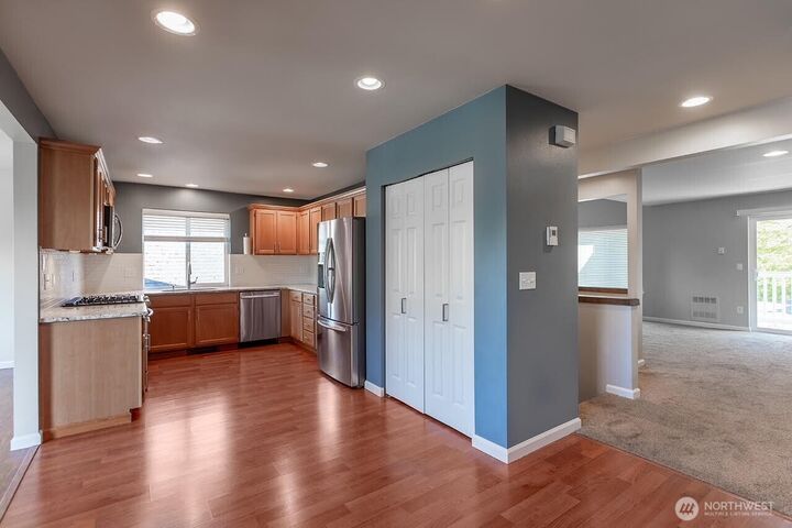 Property Photo: 14813 11th Place W A WA 98087
