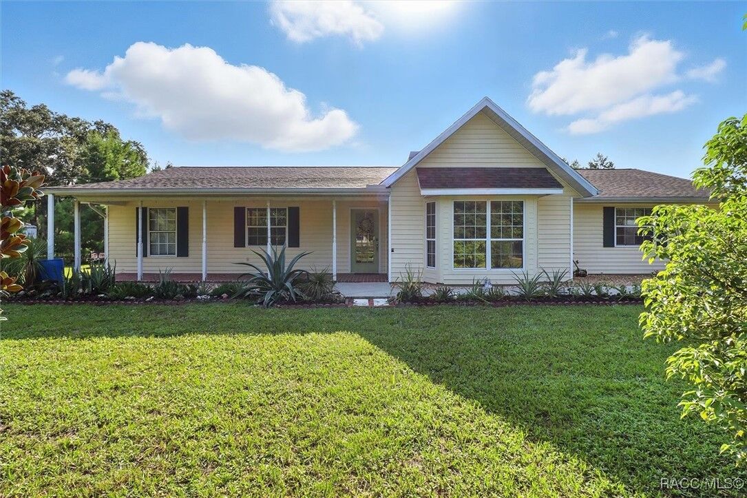 Property Photo: 10299 N War Horse Point FL 34428