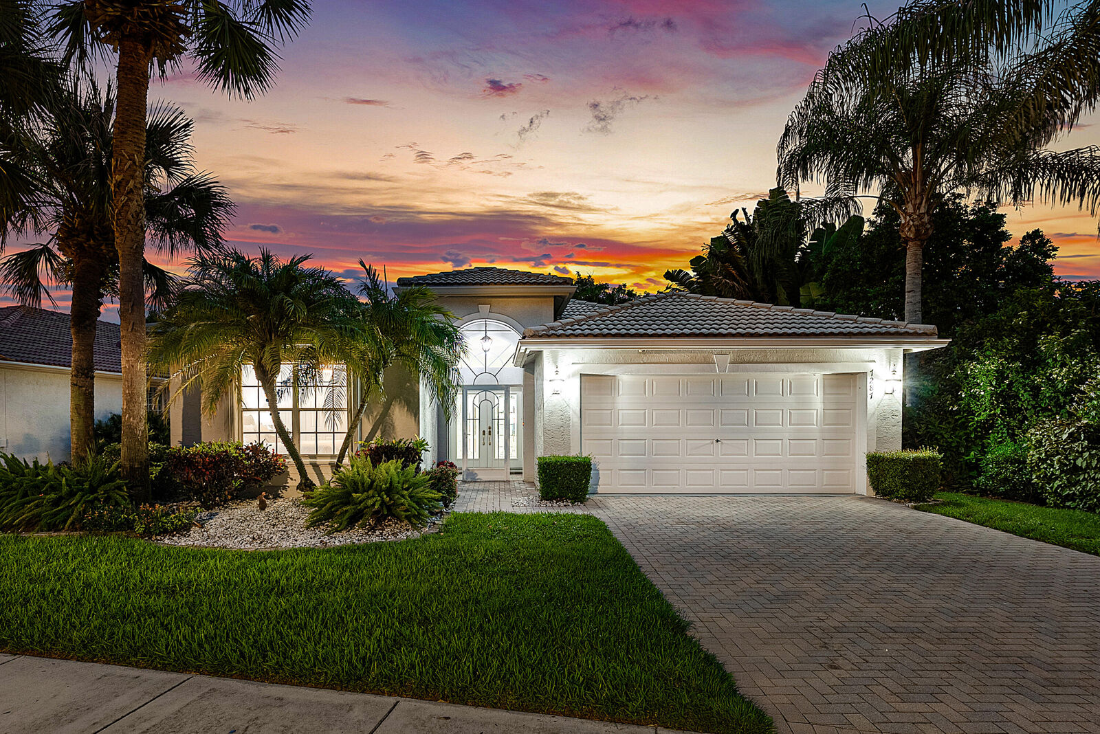 Property Photo:  7287 Wailea Avenue  FL 33437 