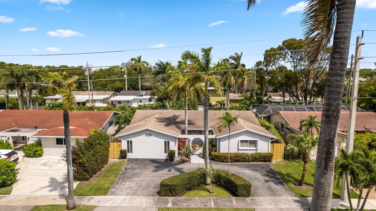 Property Photo: 1243 Garfield Street FL 33019