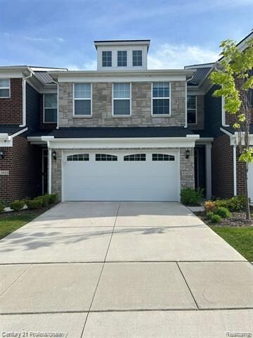 Property Photo: 43637 Prospect Lane MI 48375