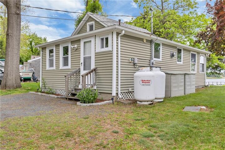 600 Cole Farm Road  Warwick RI 02889 photo