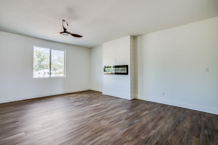 Photo de la propriété:  154 S Sycamore Dr  KS 67147 