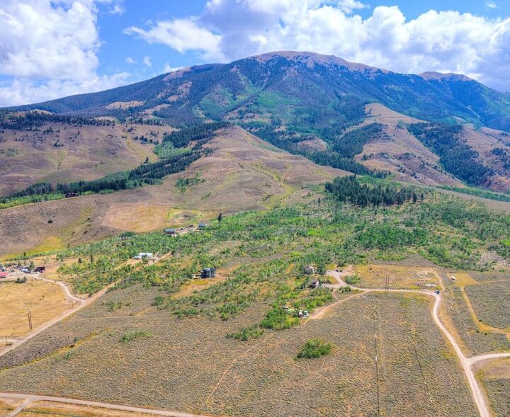 Property Photo: 1703 Elk Run Road CO 80498
