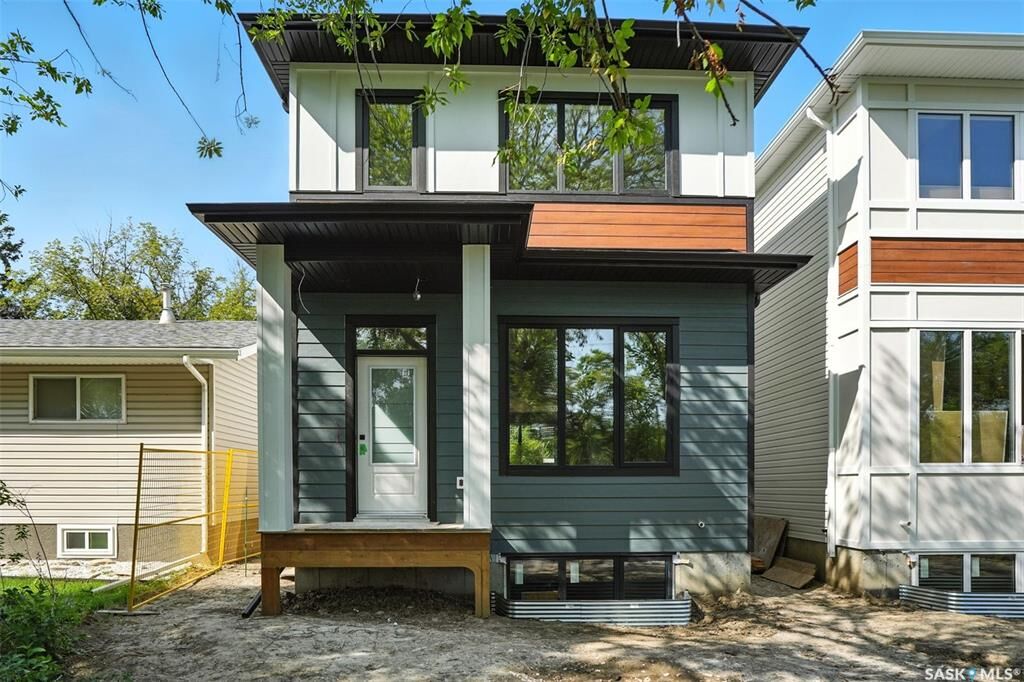 Photo de la propriété: 1914 Herman Avenue SK S7M 0M8