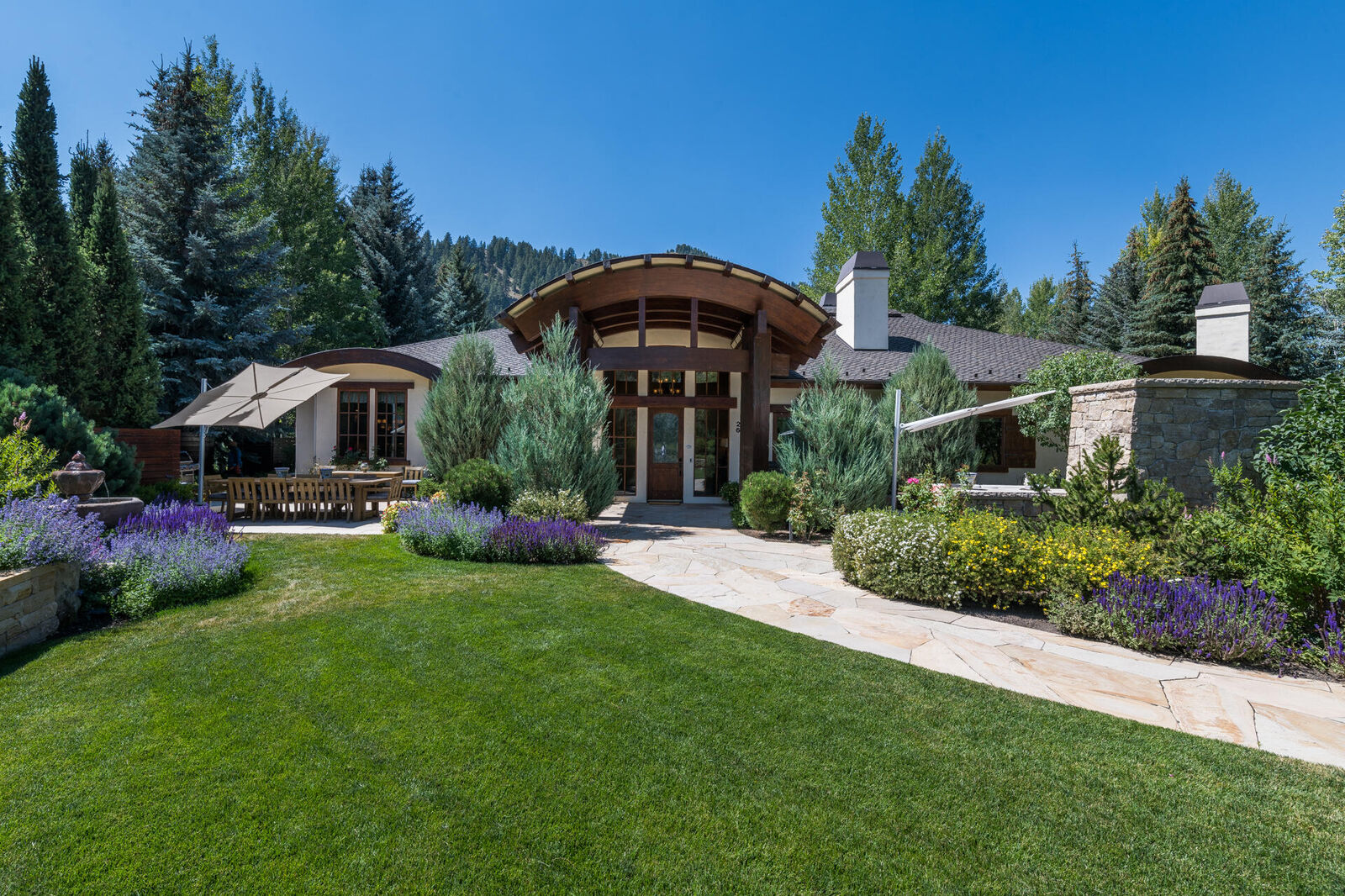 Property Photo:  26 W Lane Ranch Rd  ID 83353 