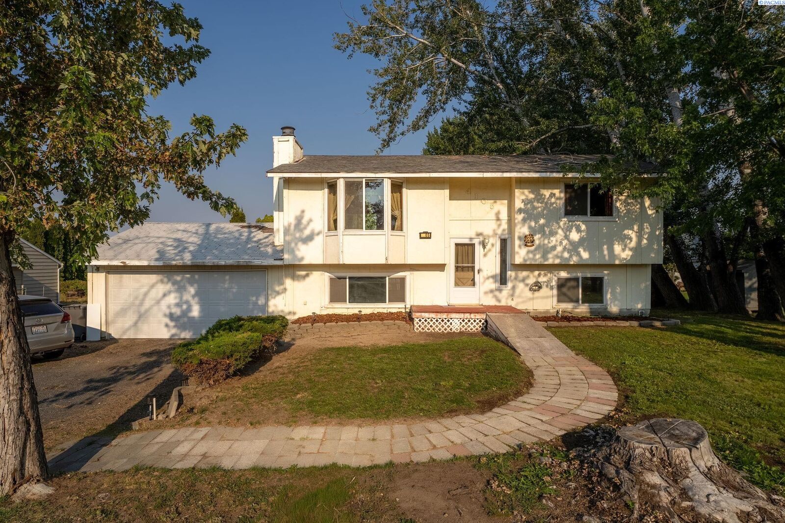 Property Photo: 4105 S Olympia WA 99337